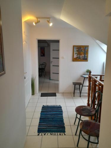 Béke Stúdió Apartman (Beke Studio Apartman) in Balatonlelle