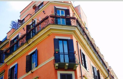 Golden Rooms Piazza di Spagna, Рим (фото 9)