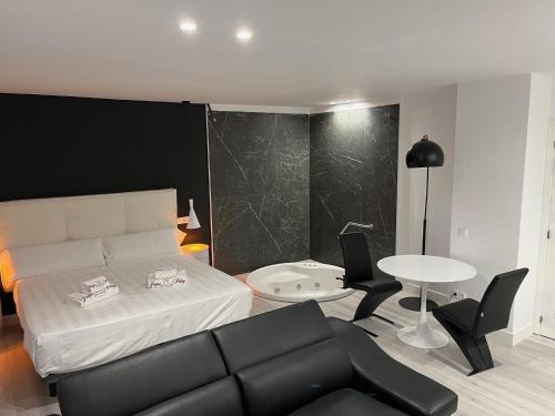 H. Pelayo Autocheck-In Suites con Jacuzzi Hotel de charme Cantabrie