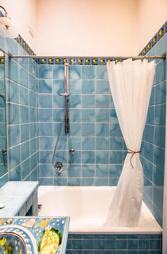 Deluxe Apartment image 10