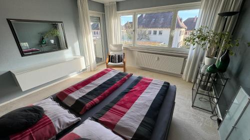 B&B Böblingen - Monikas Home - Gemütliche 3-Zimmer-Wohnung im Herzen von Böblingen - Bed and Breakfast Böblingen