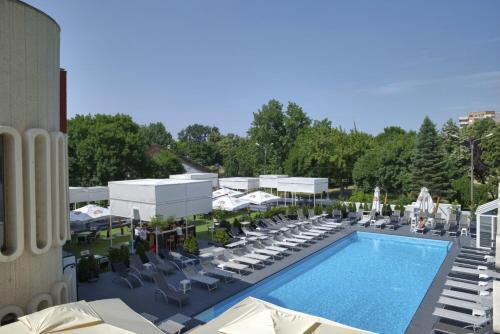 Hotel Continental - image 3