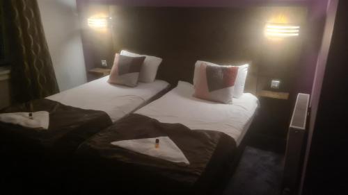 The Queensberry Hotel And Bar - image 4