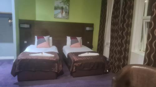 The Queensberry Hotel And Bar - image 2