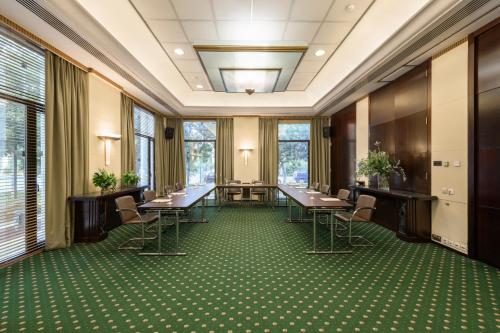 Athenaeum Intercontinental By IHG - image 2