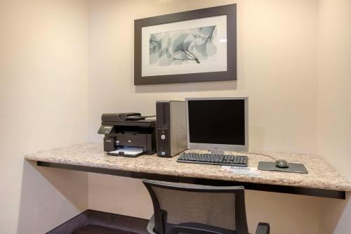 Best Western Plus Lonoke Hotel