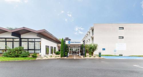 Best Western Porte du Forez - Hôtel - Andrézieux-Bouthéon