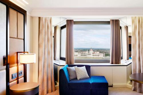 Twin Superior Room with Danube River View