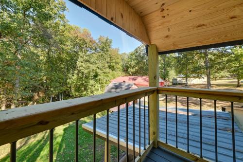 Pet-Friendly Springville Cabin Near Kentucky Lake!