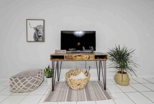 Boho 5- std Near Airport port/Cruise Port & Beach in Fort Lauderdale, USA