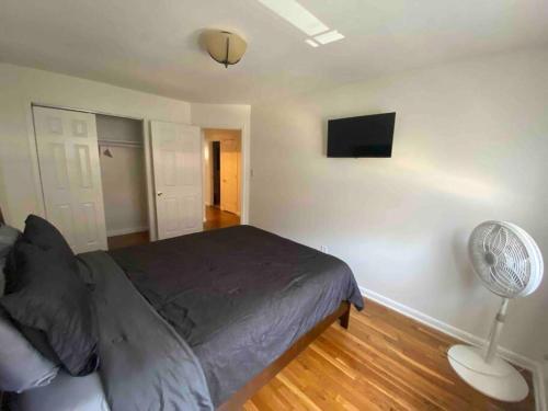 Cozy 2-bedrooms bungalow in Canarsie Brooklyn in Brooklyn, USA
