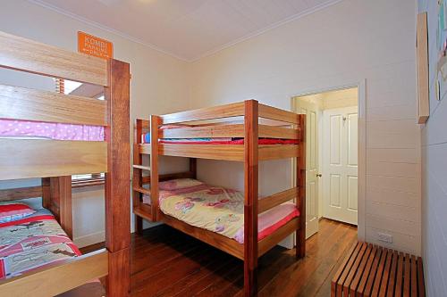 Three-Bedroom House image 2