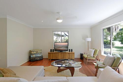 Su Casa - pet-friendly cottage in central Byron - image 5