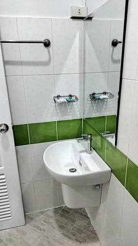 CS Apartment - image 2