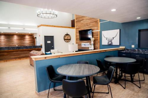 OK Welcome Home Hotel - image 6