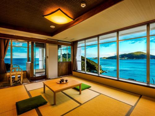 Standard Japanese-Style Room with View Bath and Bay View