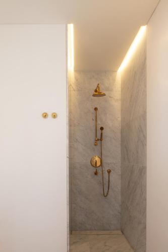 Double Room with Terrace image 10