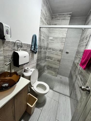 Moderno y cómodo apartamento 201