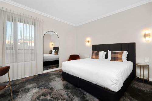 St Hugh Hotel Wagga Wagga Wagga Wagga