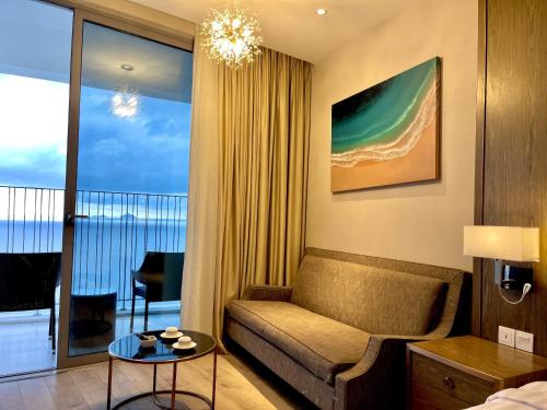 Studio with Sea View image 10