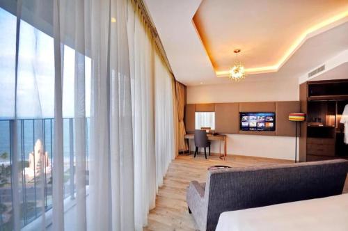 Luxury Seaview Panorama Nha Trang by Luna