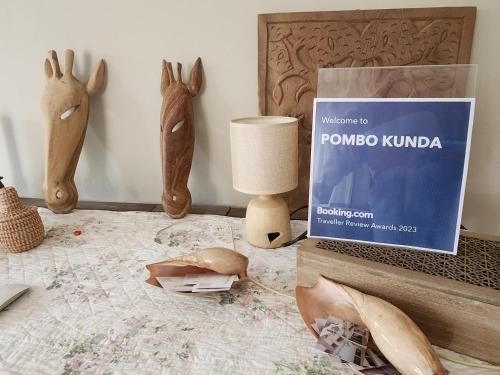 POMBO KUNDA Room