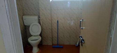 One-Bedroom Apartment image 1
