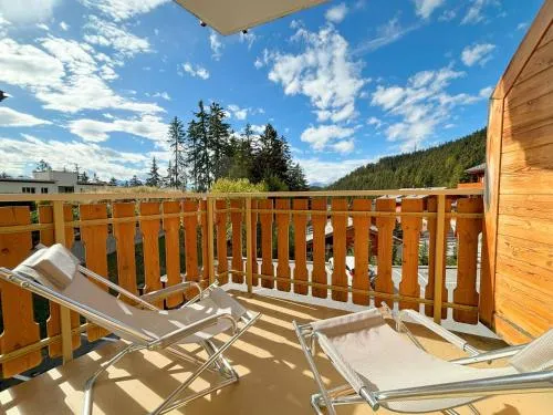 Calm studio with balcony in Crans-Montana in Crans-Montana, Schweiz