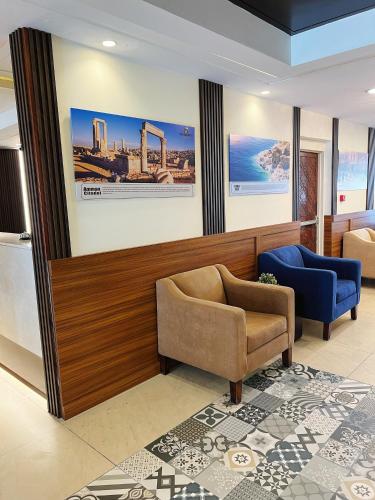 The Seventh Star Hotel Suites - image 4