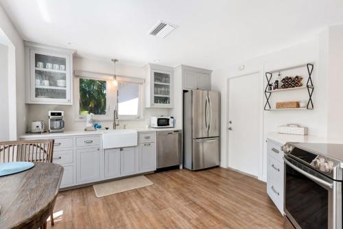 265 Gladiolus Home - image 3