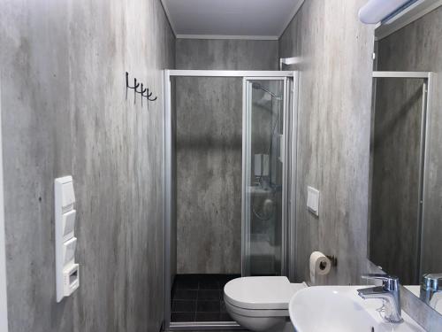 Brekke Apartments - image 7