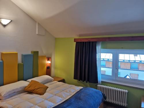 AlpenColor Hotel Tonale - Family Hotel