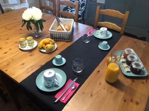 Ételek és italok, Chambre d'hôtes de La Clie (Chambre d'hotes de La Clie) in Saint-Michel-De-Fronsac