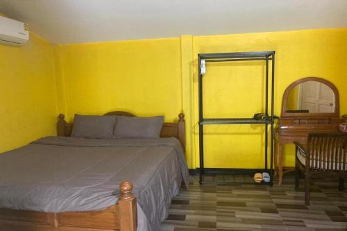 room detail thumbnail 1