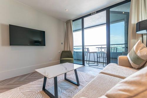 1BR Apt - Balcony - River View, Liverpool (fotografie 9)