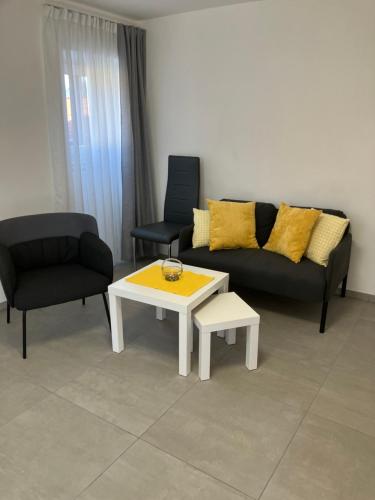 RESIDENZA GIOVANNI in Contone
