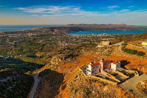 Villa Mari Chania, with private ecologic pool and amazing view!