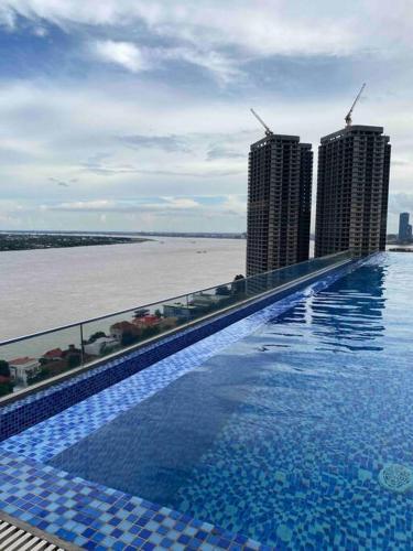 1 Bedroom - 1Bath Unit, with Balcony, River View