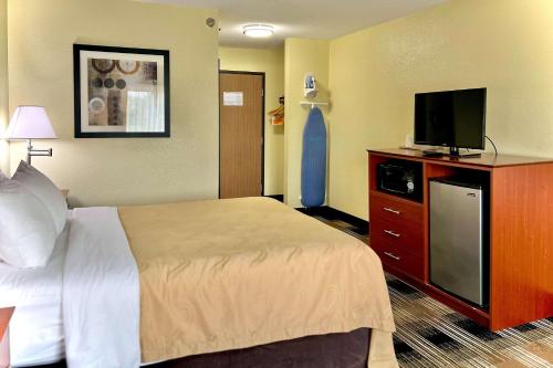 Quality Inn & Suites Wisconsin Dells Downtown - Waterparks Area