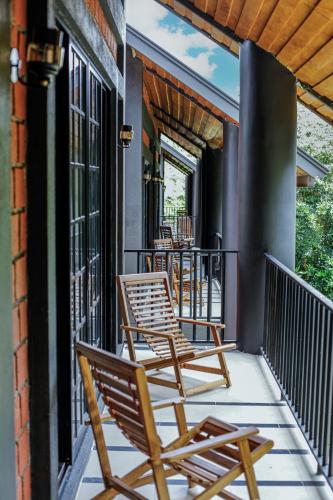 Superior Chalet image 10