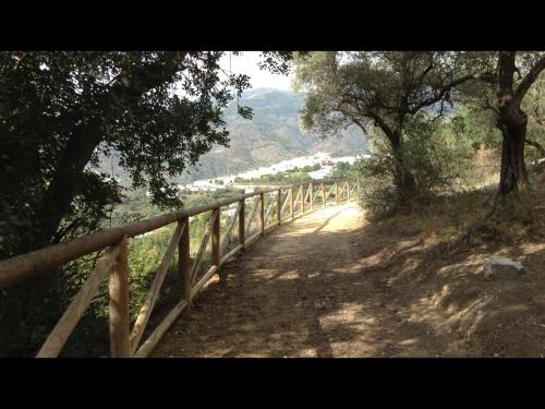 Beautifully renovated village house with spectacular views in Canillas de Albaida
