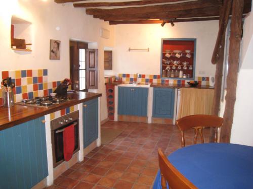 Beautifully renovated village house with spectacular views in Canillas de Albaida