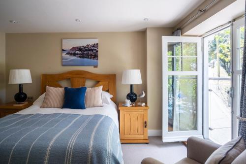 1 double bed
