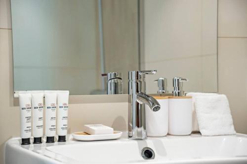 Cozy Dubai Marina Design Studio close to Jumeirah Beach, Mall & Metro, Dubai (foto 8)
