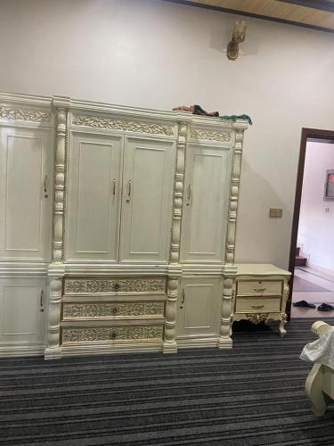 Instalaciones, Warraich villa gt raod gujrat entire in Gujrat (Punjab)