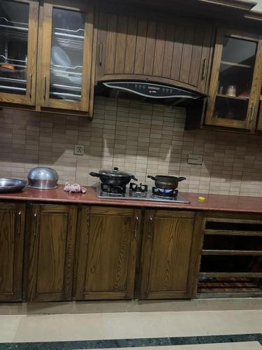 Cocina, Warraich villa gt raod gujrat entire in Gujrat (Punjab)