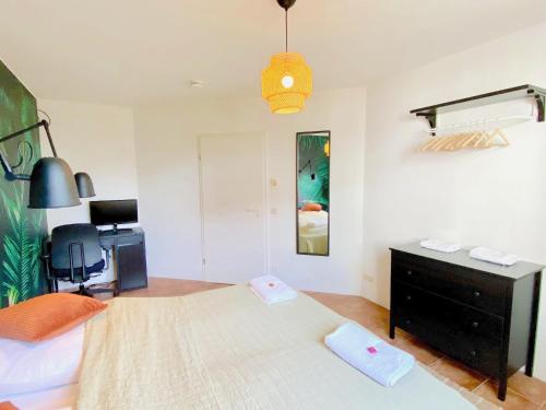 Snug Stays I 3 Zimmer Design Apartment am See mit Garten I Home Office I Highspeed Wifi