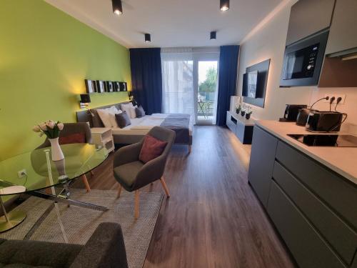 RiverCity Apartments - image 7