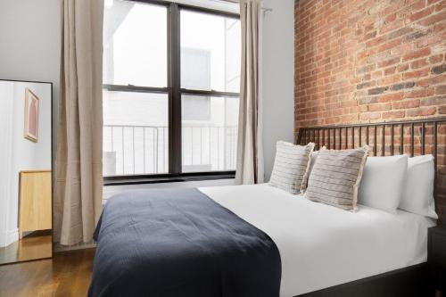 Gramercy 1BR w WD in unit short nr Park NYC-721 in New York, USA
