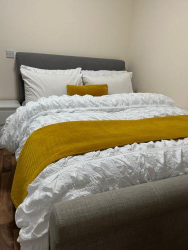 Cosy room away from home, South Gloucestershire